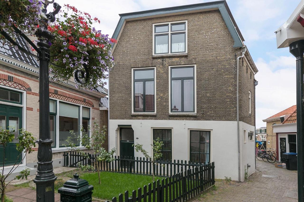 Knus Vertoeven In Een Historisch Pand In Grou. Ngoại thất bức ảnh